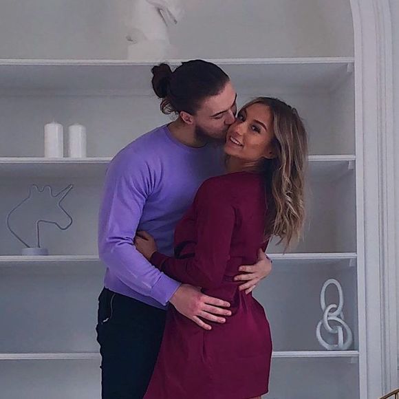 Meet your Posher, Diana - Picture 1 of 1